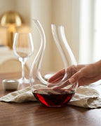 Le Cristoir carafe vin main dalvorn