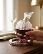 Le Cristoir carafe vin main miren