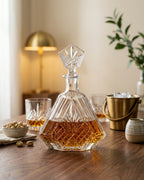 Le Cristoir carafe whisky ambiance aldorin