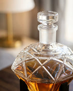 Le Cristoir carafe whisky macro plongeant aurstyn