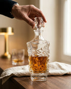 Le Cristoir carafe whisky main draven