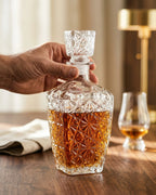 Le Cristoir carafe whisky main sevran